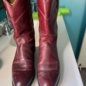Women's Burgundy Western Boots